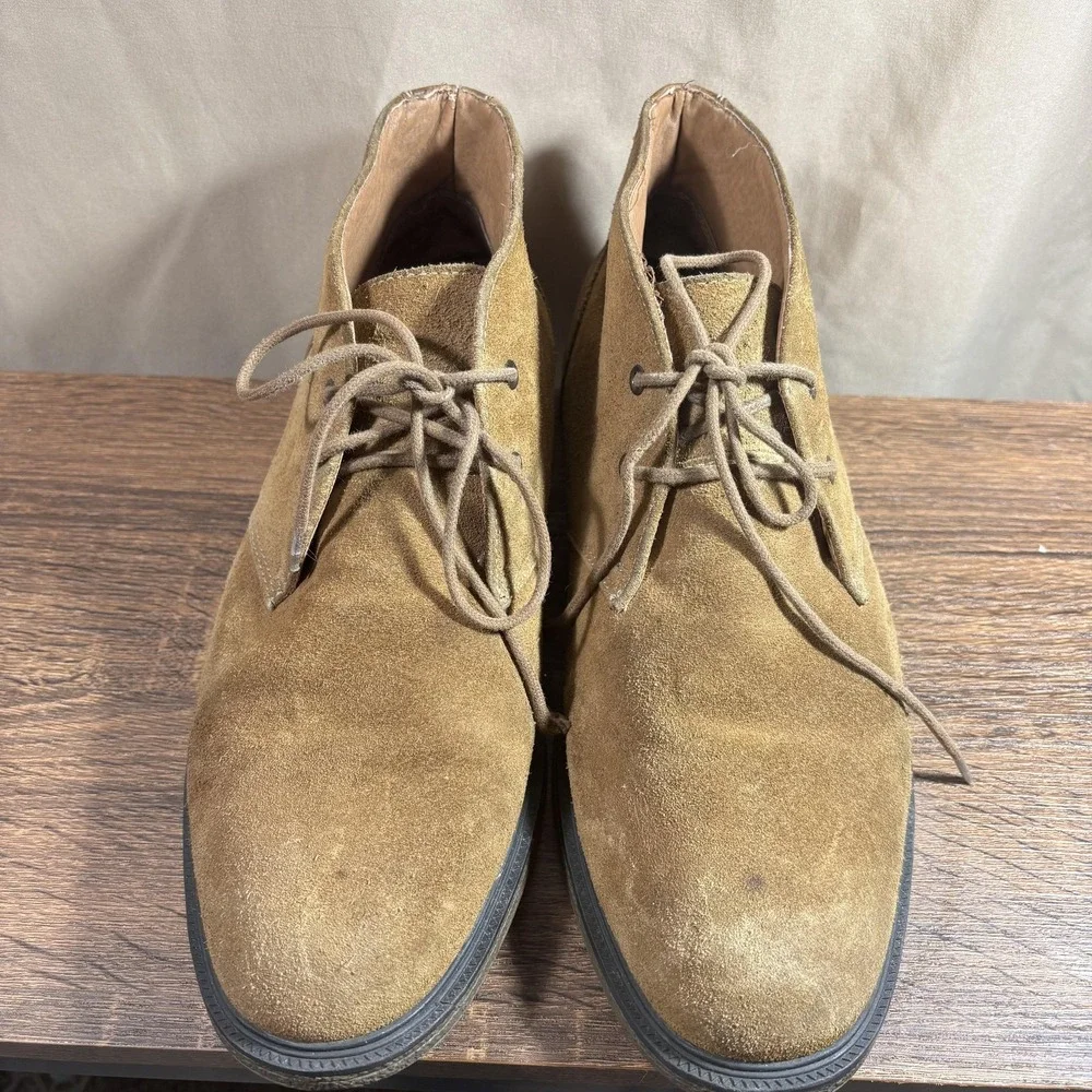 G.H. Bass & Co. Ragley Chukka Boots Mens Size 10 M Brown Suede Ankle Casual